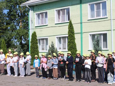 Линейка открытия четвертой летней детской оздоровительной смены….