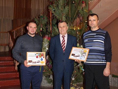 Чествование победителей розыгрыша фото 4