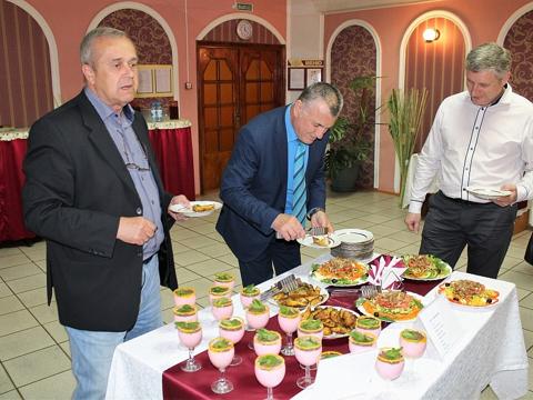 Встреча с поставщиками продуктов питания фото 2