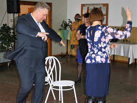 Празднование женского дня 8 марта фото 11