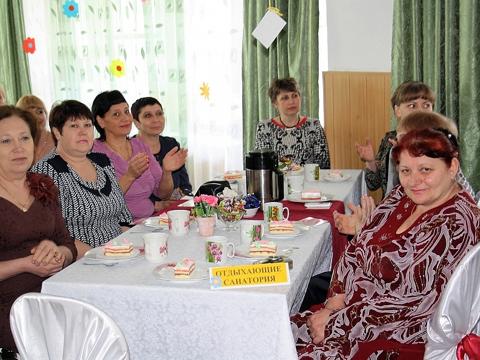 Празднование женского дня 8 марта фото 5